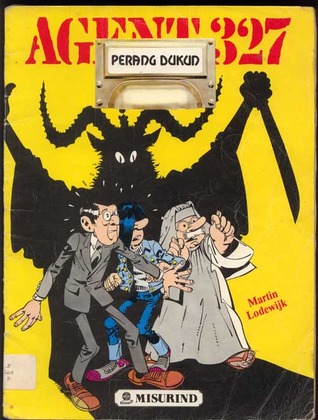 Perang Dukun (Indonesian Agent 327, #1)