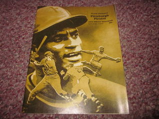 1972 Pittsburgh Pirates Scorebook - Roberto Clemente cover