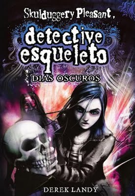 Portada de Días oscuros, de Derek Landy