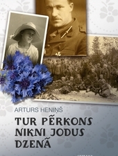 Tur pērkons nikni jodus dzenā