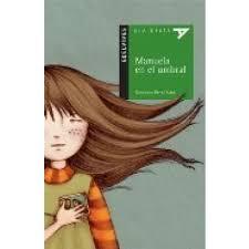 Manuela en el umbral