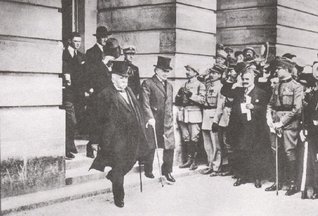 The Treaty of Versailles (Kindle Edition)