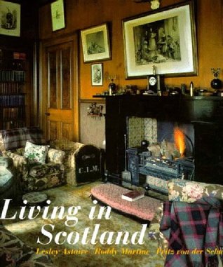 Living in Scotland (Paperback)