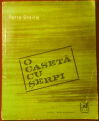 O casetă cu şerpi