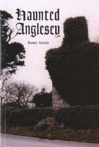 Haunted Anglesey (Paperback)