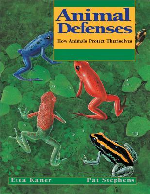 Animal Defenses: How Animals Protect Themselves (Paperback)