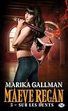 Sur les dents by Marika Gallman