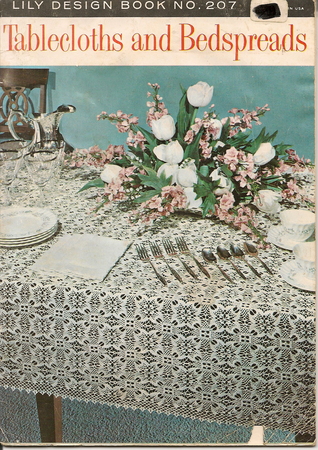 Tablecloths and Bedspreads (Lily Design Book No. 207)