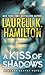 A Kiss of Shadows (Merry Gentry, #1)