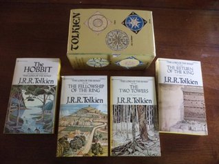 THE LORD OF THE RINGS BOX SET The Hobbit - the Return of the King - the Two Towers - the Fellowship of the Ring