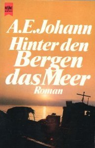 Hinter den Bergen das Meer