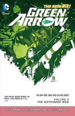 Green Arrow, Volume 5: The Outsiders War (Paperback)