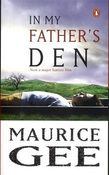 In My Father's Den (Paperback)