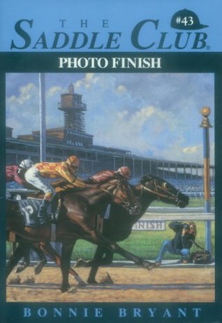Photo Finish (Saddle Club series Book 43)