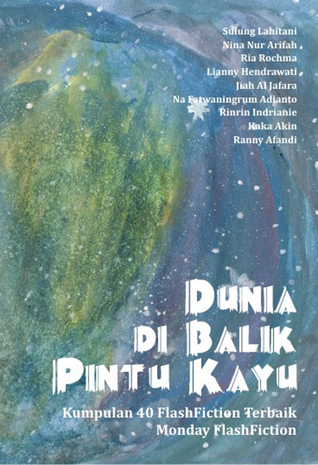 Dunia di Balik Pintu Kayu