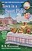 Town in a Sweet Pickle (CANDY HOLLIDAY MYSTERY Book 6)