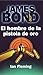 El hombre de la pistola de oro (James Bond, #13)