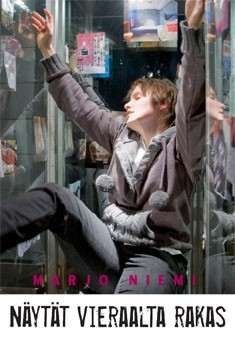 Näytät vieraalta rakas