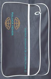 America dezgolită de la brâu în jos 2