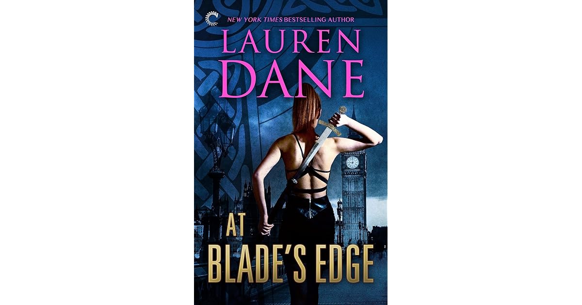 At Blade's Edge (Goddess with a Blade, 4) by Lauren Dane