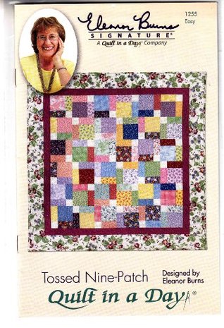 Tossed Nine-Patch Pattern (Paperback)