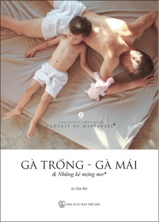 Gà Trống Gà Mái Và Những Kẻ Mộng Mơ