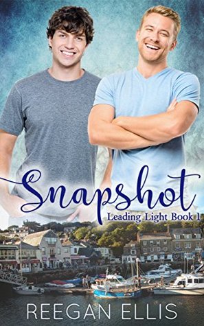 Snapshot (Leading Light #1)