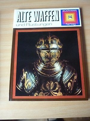 Alte Waffen und Rüstungen