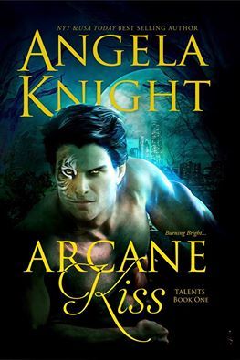 Arcane Kiss (Talents, #1)