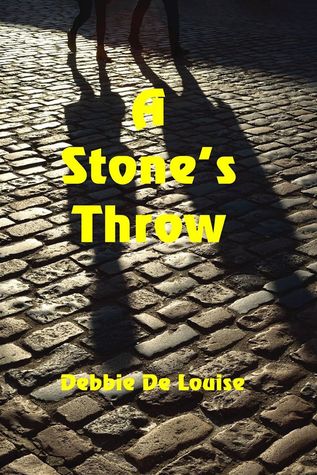 A Stone's Throw (Cobble Cove Mystery, #1)