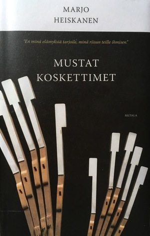 Mustat koskettimet