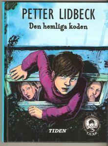 Den hemliga koden (Tre tjejer #4)