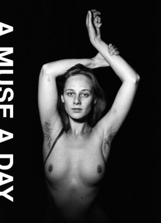 A muse a day (Hardcover)