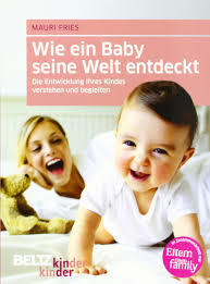 Wie ein Baby seine Welt entdeckt: Die Entwicklung Ihres Kindes verstehen und begleiten