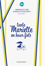 Tante Mariette en haar fiets