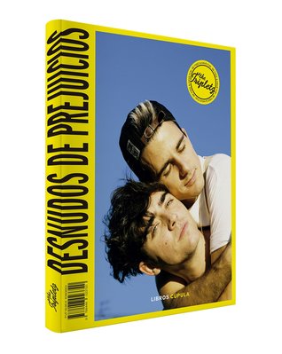 Desnudos de prejuicios (Paperback)