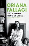 Un cappello pieno di ciliege