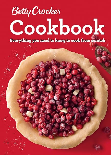 Betty Crocker Cookbook, 12th Edition: Everything You Need to Know to Cook from Scratch (Comb Bound)