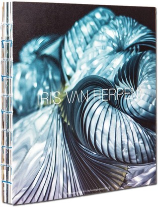 Iris Van Herpen - Paris Behind the Scenes