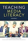 Teaching Media Literacy Teaching Media Literacy
