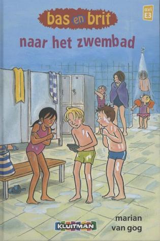 bas en brit naar het zwembad