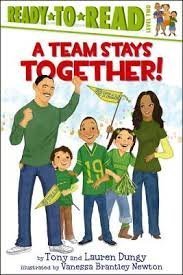 A Teams Stays Together (Paperback)