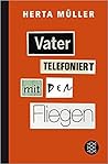 Vater telefoniert...