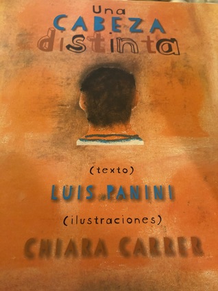Una cabeza distinta