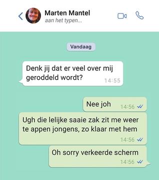Aan het typen... (Paperback)