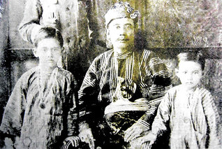 Biografi ringkas Orang Kaya Menteri Paduka Tuan (Tengku Menteri) Ngah Ibrahim bin Long Jaafar (1836-1895) dan kegiatan memartabatkannya semula