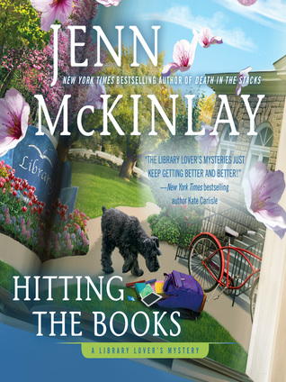 Hitting the Books (Library Lover's Mystery, #9) (Audiobook)