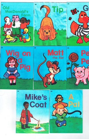 Little Owl Readers Books Set of 8 - "Old MacDonald's Farm" "Tip" "Gus" "Wig on a Pig" "Matt" "Pet Pete" "Mike's Coat" "A Pal" (Unknown Binding)