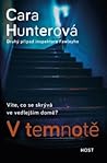 V temnotě