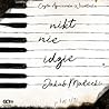 Nikt nie idzie by Jakub Małecki